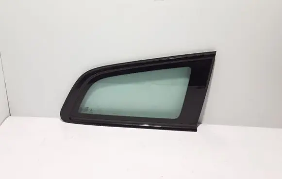 Volvo V60 Rear side window 31651502