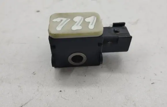 Hyundai Santa Fe Airbag deployment crash/impact sensor 959202b000 4906013