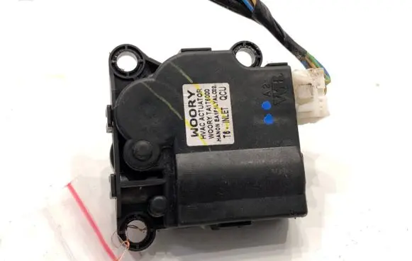 Ford Ranger Air flap motor/actuator EA1F1LYALC02