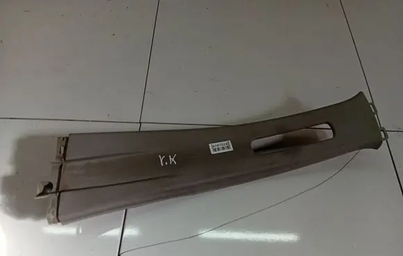 Toyota Yaris (B) pillar trim (top) 624120D060