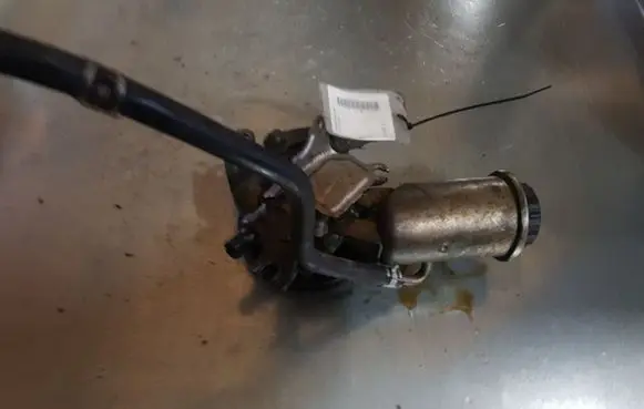 Toyota Yaris Power steering pump