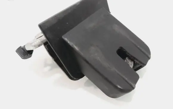 Audi A6 S6 C6 4F Tailgate/trunk/boot lock/catch/latch 4f9827520d