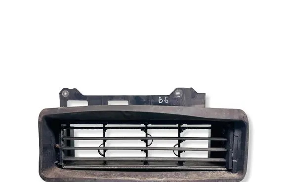 Renault Captur Intercooler air guide/duct channel 214992066R 99035A0 214996296R
