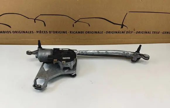 Audi Q8 Front wiper linkage 4M8955119C