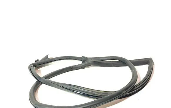 Front door rubber seal