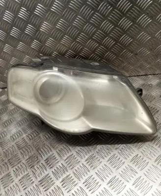 Volkswagen PASSAT B6 Headlight/headlamp 3C0941006J