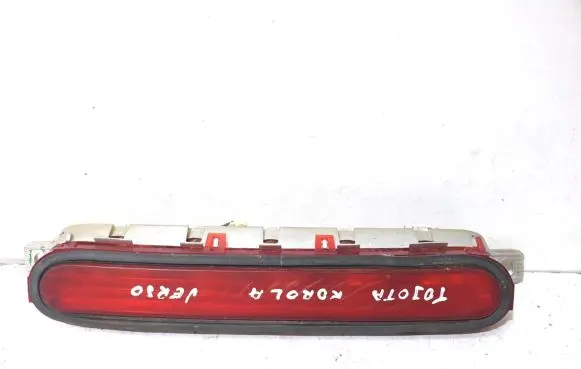 Toyota Corolla Verso AR10 Third/center stoplight 815700F011