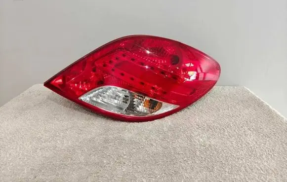 Rear/tail lights