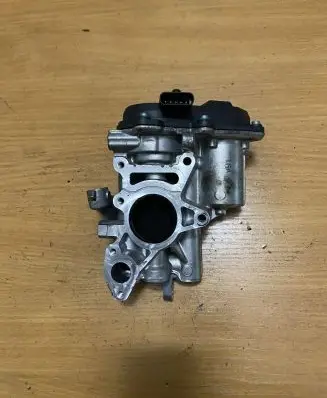 Mercedes-Benz E W213 EGR valve A6541400060