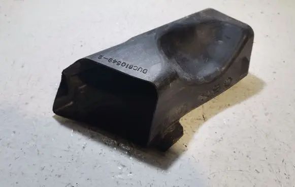 Dodge Challenger Brake cooling air channel/duct DUC8105492