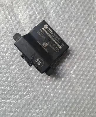 Volkswagen Golf V Other control units/modules 1K0907530H 1K0907951