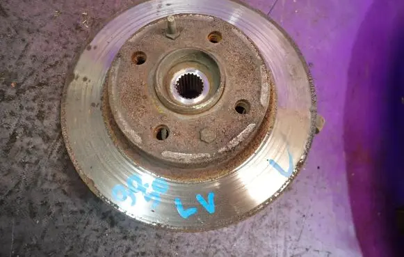 Fiat Seicento/600 Front wheel hub spindle knuckle