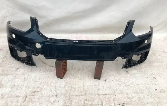 Skoda Yeti (5L) Front bumper 5L0807221F