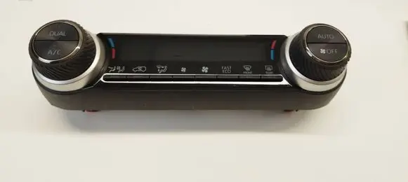 Toyota RAV 4 (XA50) Climate control unit 5590042600