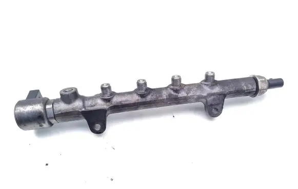 Mercedes-Benz Sprinter W906 Fuel main line pipe A6510700700 R9144Z240A