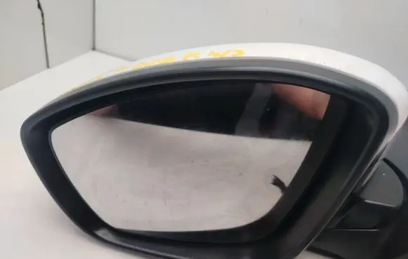 Suzuki Splash Front door electric wing mirror 15D14