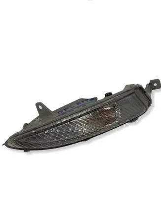Opel Astra J Front indicator light 13367143 662588537