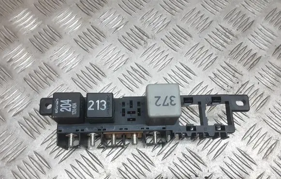 Audi A6 S6 C5 4B Other relay 8L0941822A