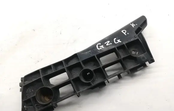 Toyota Prius (XW30) Front bumper mounting bracket 5211647020