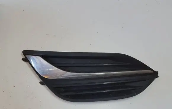 Opel Insignia B Front grill 13491268 551004542