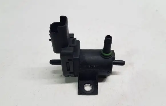 Peugeot 5008 II Turbo solenoid valve 9665558580 1618HR