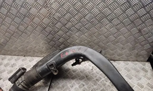 Volvo XC60 Air intake duct part BP8DB