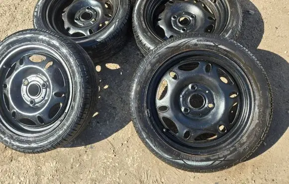 Smart ForTwo I R15 steel rim