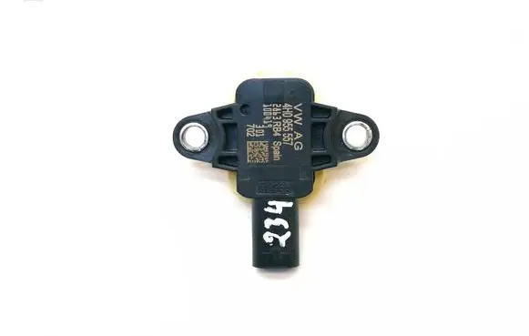 Audi A8 S8 D4 4H Airbag deployment crash/impact sensor 4H0955557