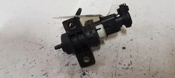 Opel Astra J Turbo solenoid valve 55566051