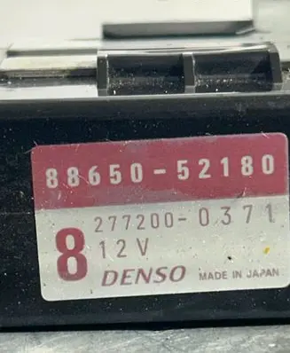 Toyota Yaris Other control units/modules 8865052180 2772000371