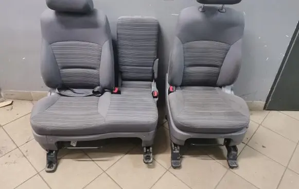 Hyundai Lantra II Seat set 