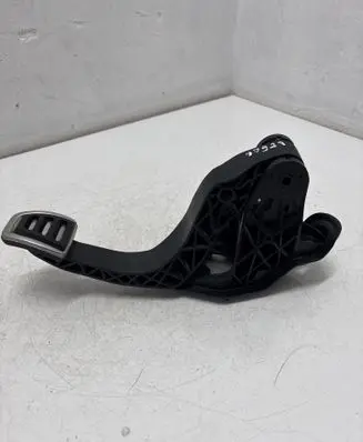 Volkswagen Polo V 6R Clutch pedal 6C1721059I