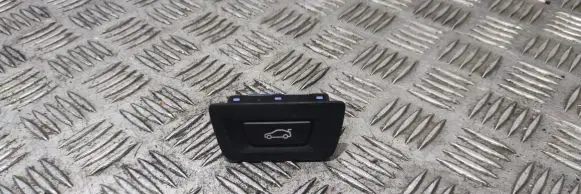 BMW 3 F30 F35 F31 Tailgate/boot open switch button 9275119