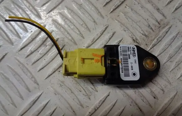 KIA Ceed Airbag deployment crash/impact sensor 95920A6000