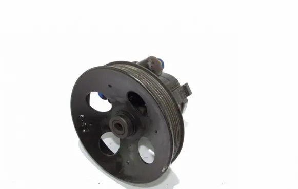 Opel Corsa B Power steering pump 90473169