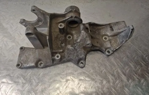 Generator/alternator bracket