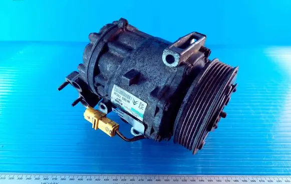 Peugeot 407 Air conditioning (A/C) compressor (pump) 9656574080