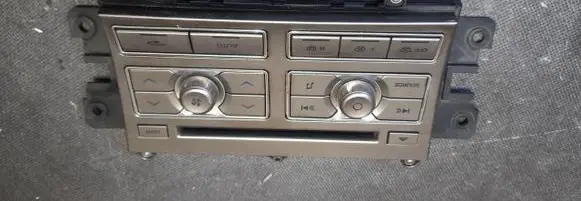 Jaguar XF X250 Climate control unit 8X2318C858AF