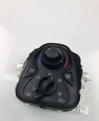 Citroen C1 Interior fan control switch 55900YV030