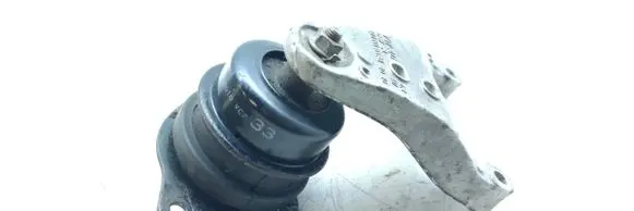 Engine mount bracket