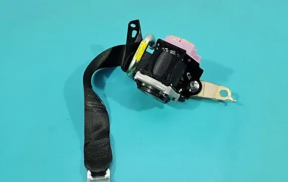 Toyota Corolla E210 E21 Rear seatbelt 7336002691 IMPRK1574724