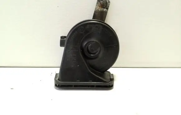Jaguar XE Horn signal GX7313801AA