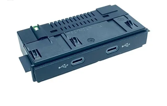 Volkswagen Tiguan USB socket connector 5NA035700