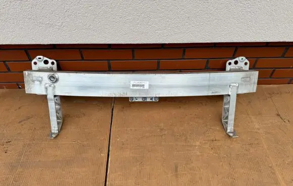 Hyundai Kona I Front bumper support beam SK34900376GBZ