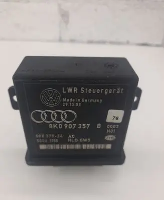 Audi A4 S4 B8 8K Light module LCM 8K0907357B