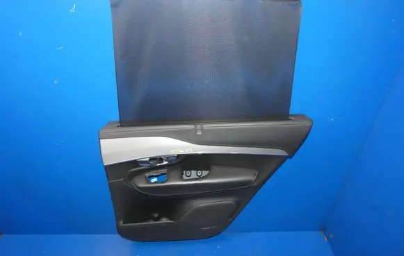 Volvo XC90 Rear door card panel trim 