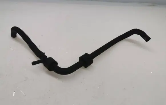 Volkswagen Tiguan Engine coolant pipe/hose 5N0122447K