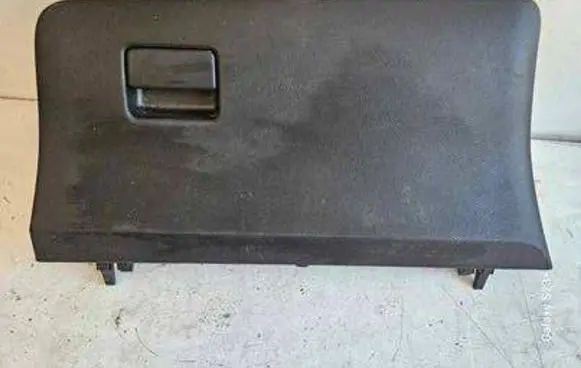 Toyota Yaris Glove box lid/cover 555500D150 555510D150 555520D