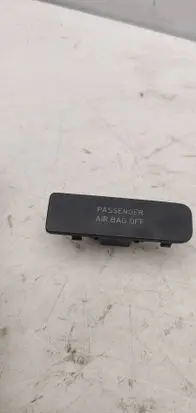 Volkswagen Golf Plus Passenger airbag on/off switch 5M0919234