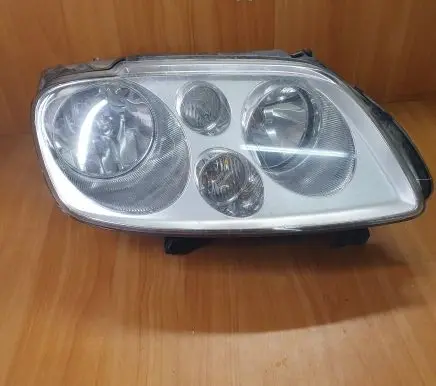 Volkswagen Touran I Headlight/headlamp 1T0941006D 0301205202